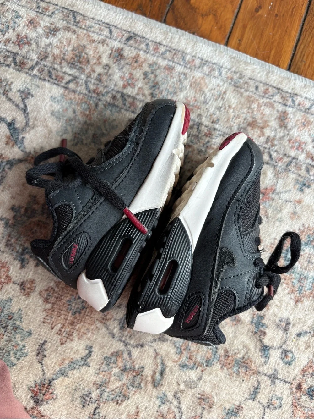 6C Nike Toddler Black & Maroon Air Max Lace Up Sneakers
